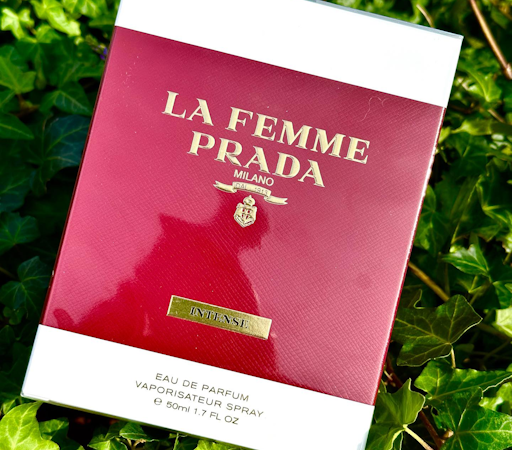 Парфумована вода Prada La Femme Intense