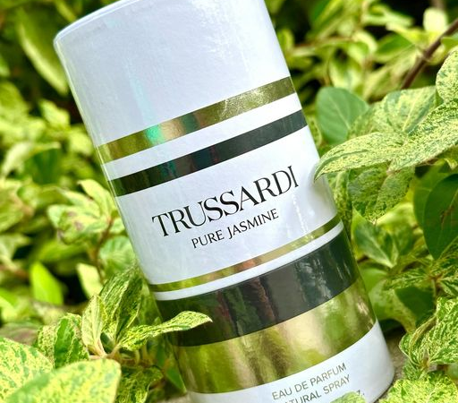 Парфумована вода Trussardi Pure Jasmine